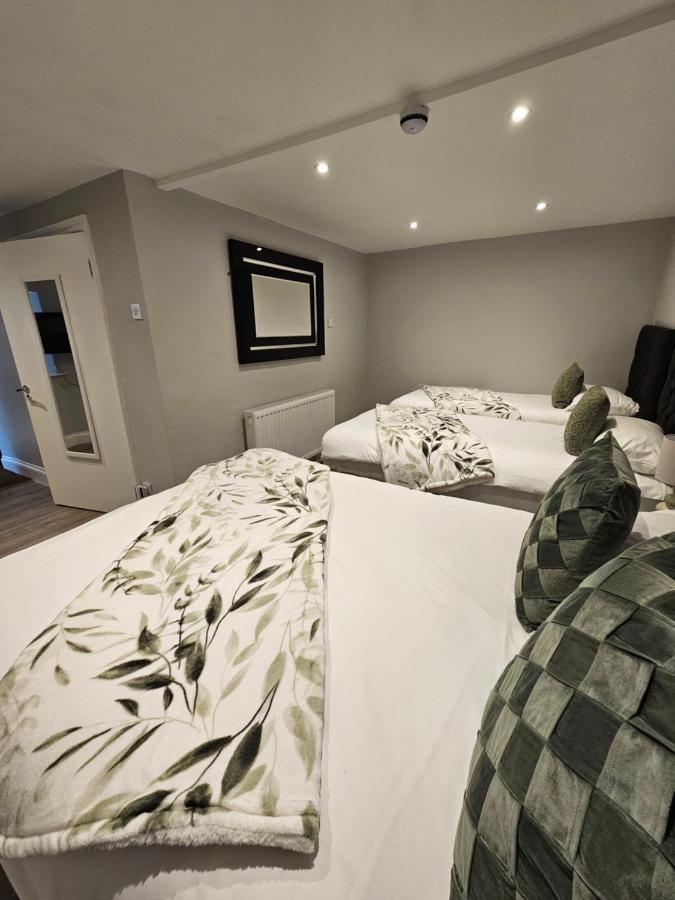 The Beacons Guest House Brecon Exterior photo