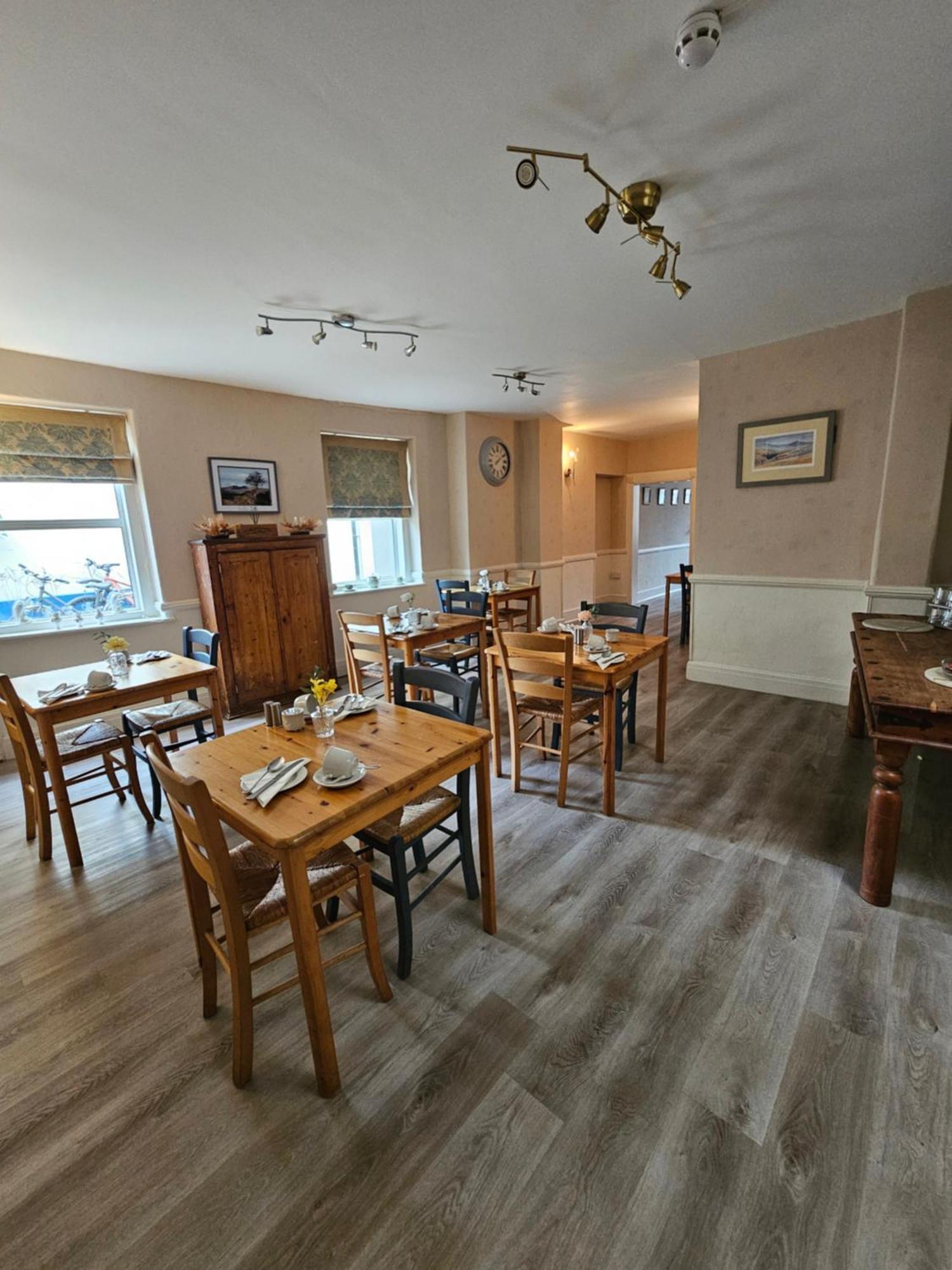 The Beacons Guest House Brecon Exterior photo
